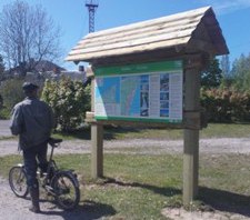 dropshadow Kolkas stends